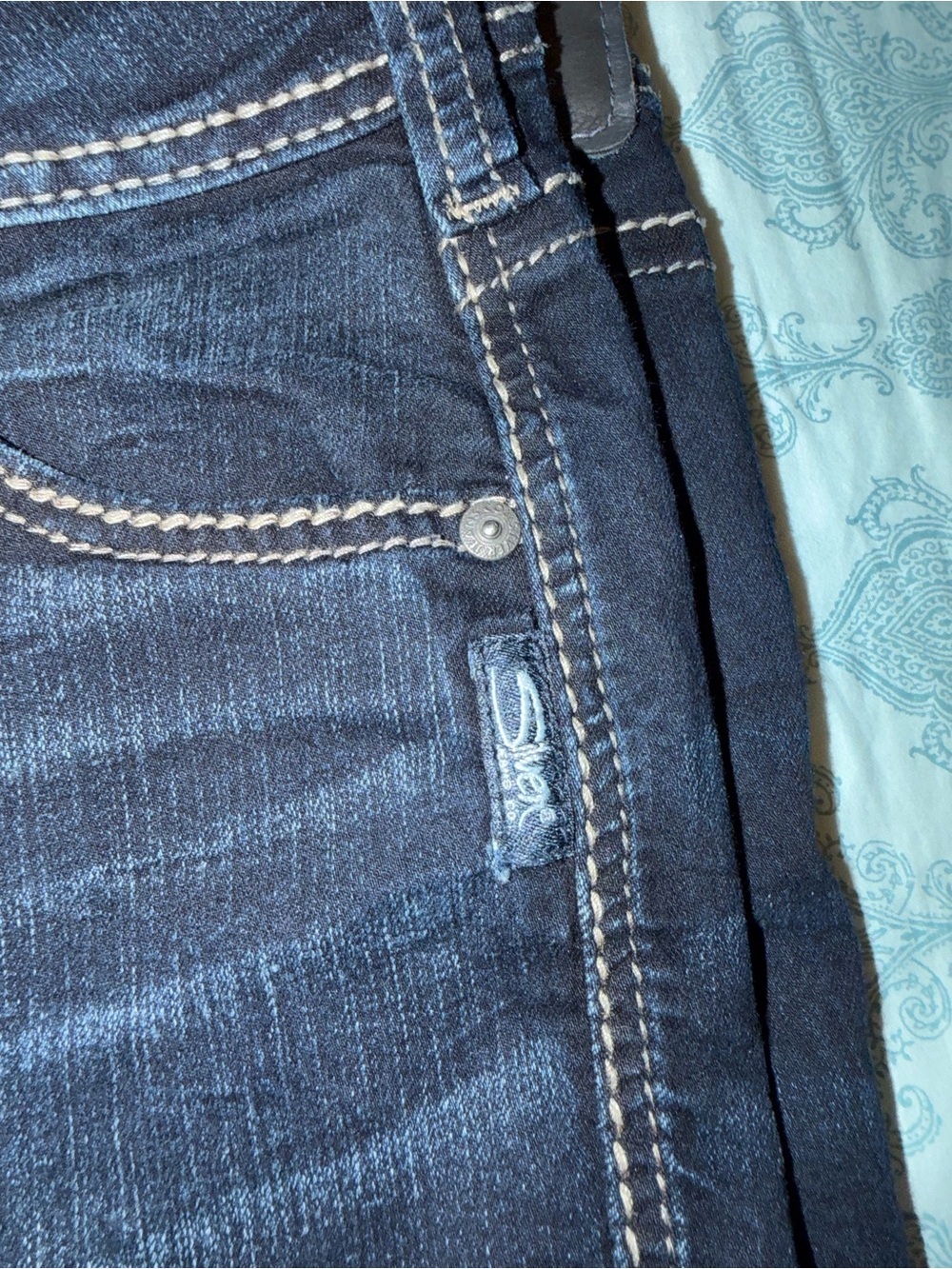 Silver jeans - Picture 2 of 7